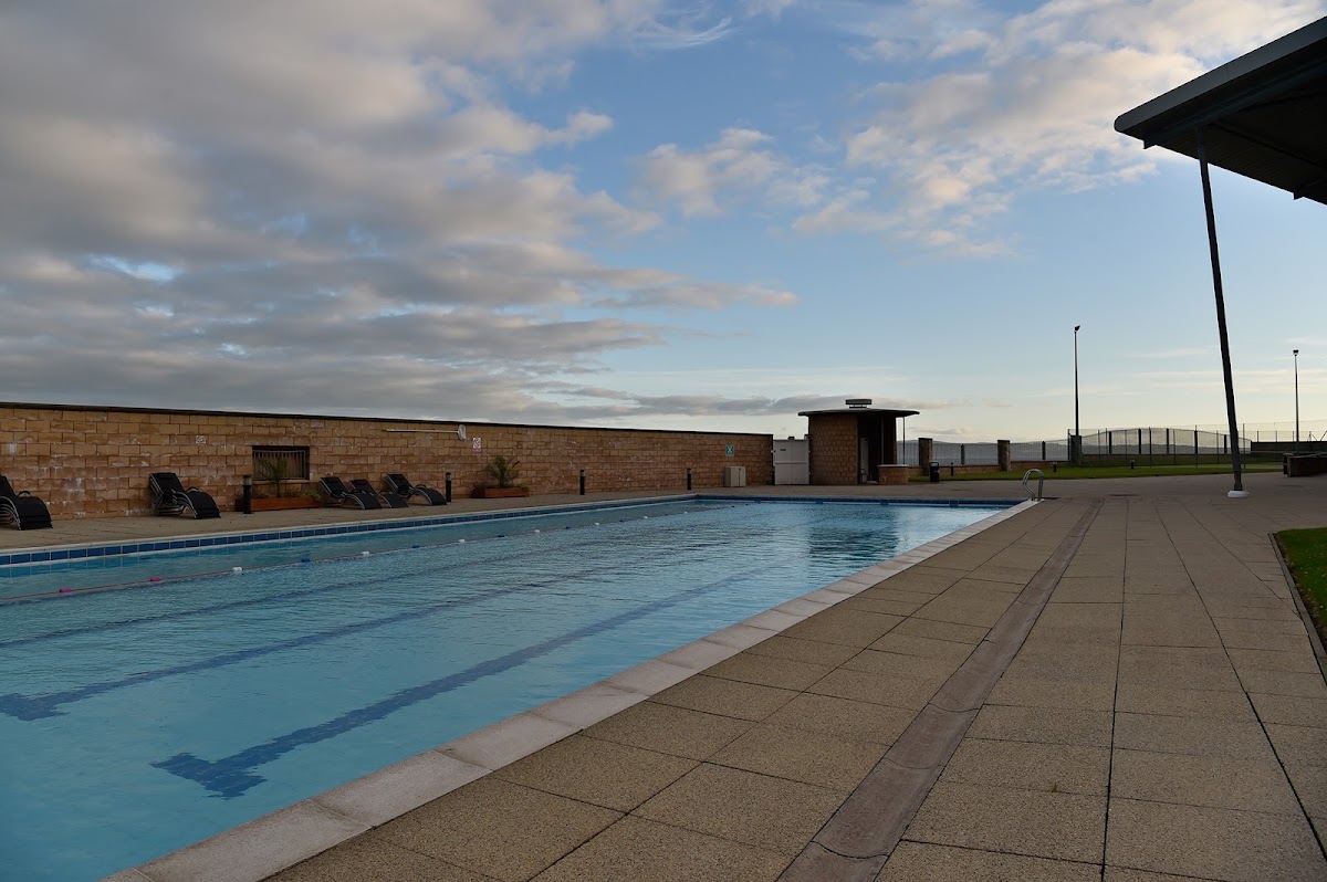 David Lloyd Edinburgh Newhaven Harbour - Photo 3