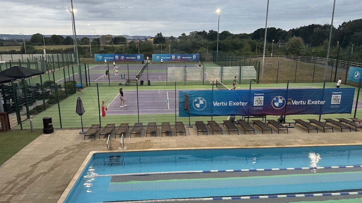 David Lloyd Exeter - Photo 1