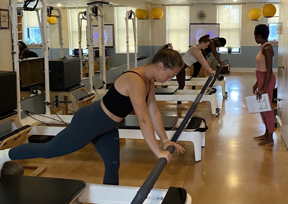 DC Pilates - Photo 1