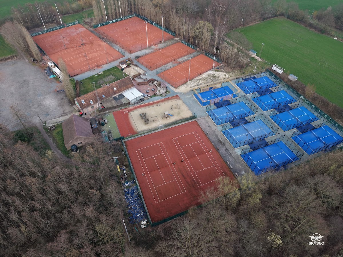 De Klinkaert Sportsclub Ltd. - Photo 3