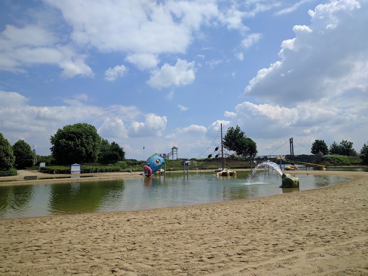 De Nekker - provinciaal Sport- en Recreatiecentrum - Photo 2