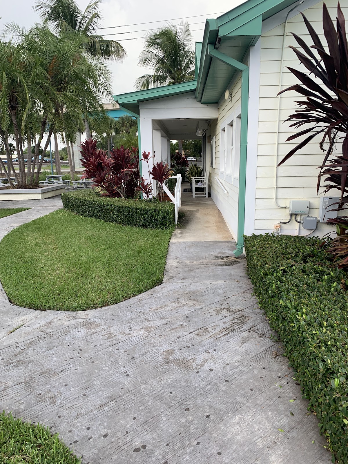 Deerfield Beach Tennis Center - Photo 2