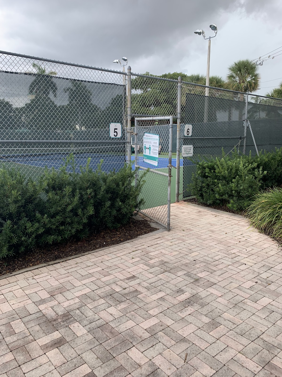 Deerfield Beach Tennis Center - Photo 3