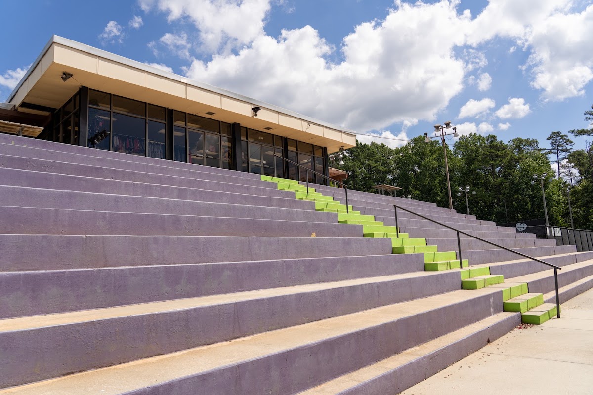 DeKalb Tennis Center - Photo 2