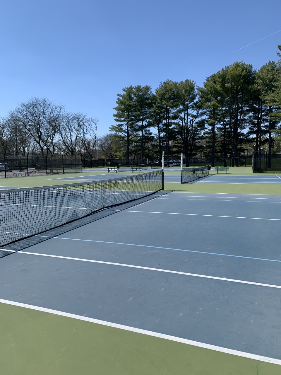 Delcastle Tennis Center - Photo 2