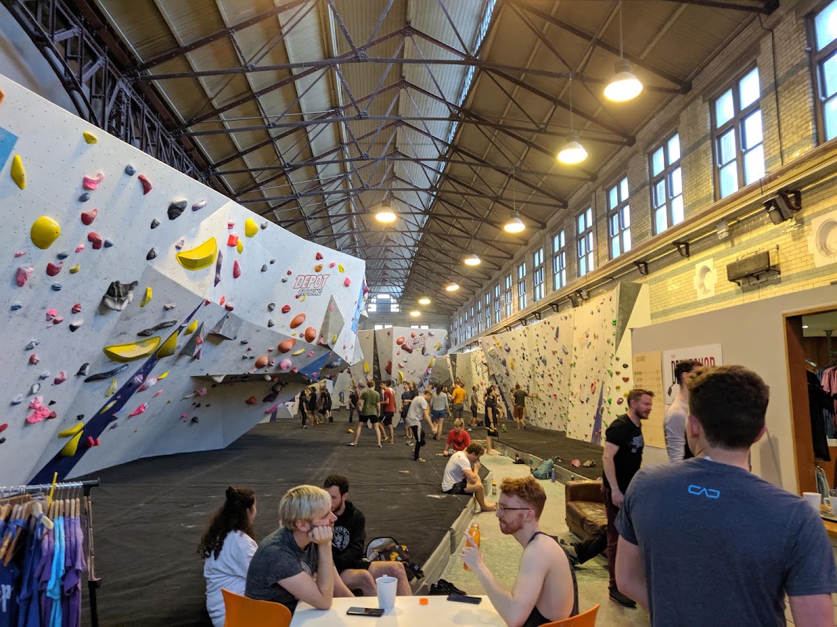 Depot Climbing Nottingham - Photo 3
