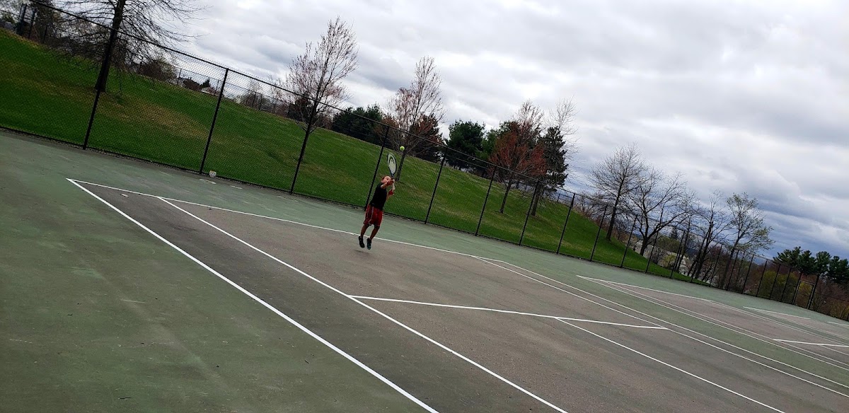 Derryfield Park Tennis Court - Photo 2