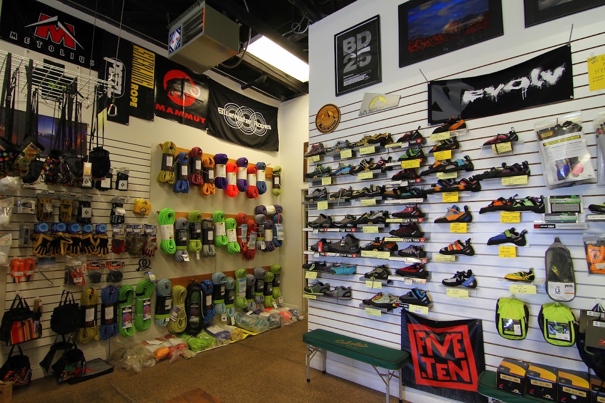 Desert Rock Sports - Photo 3