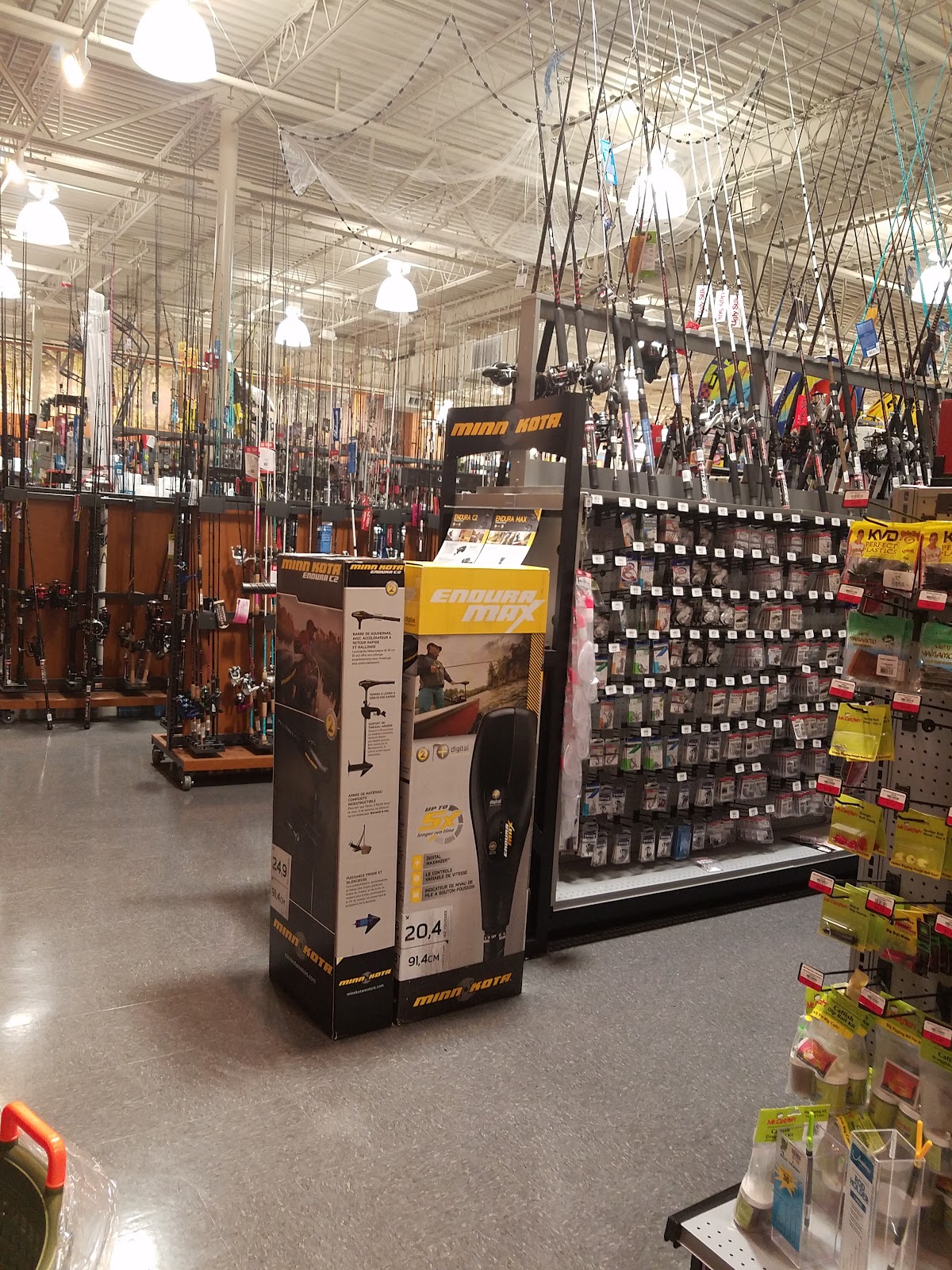 DICK'S Sporting Goods - Photo 3