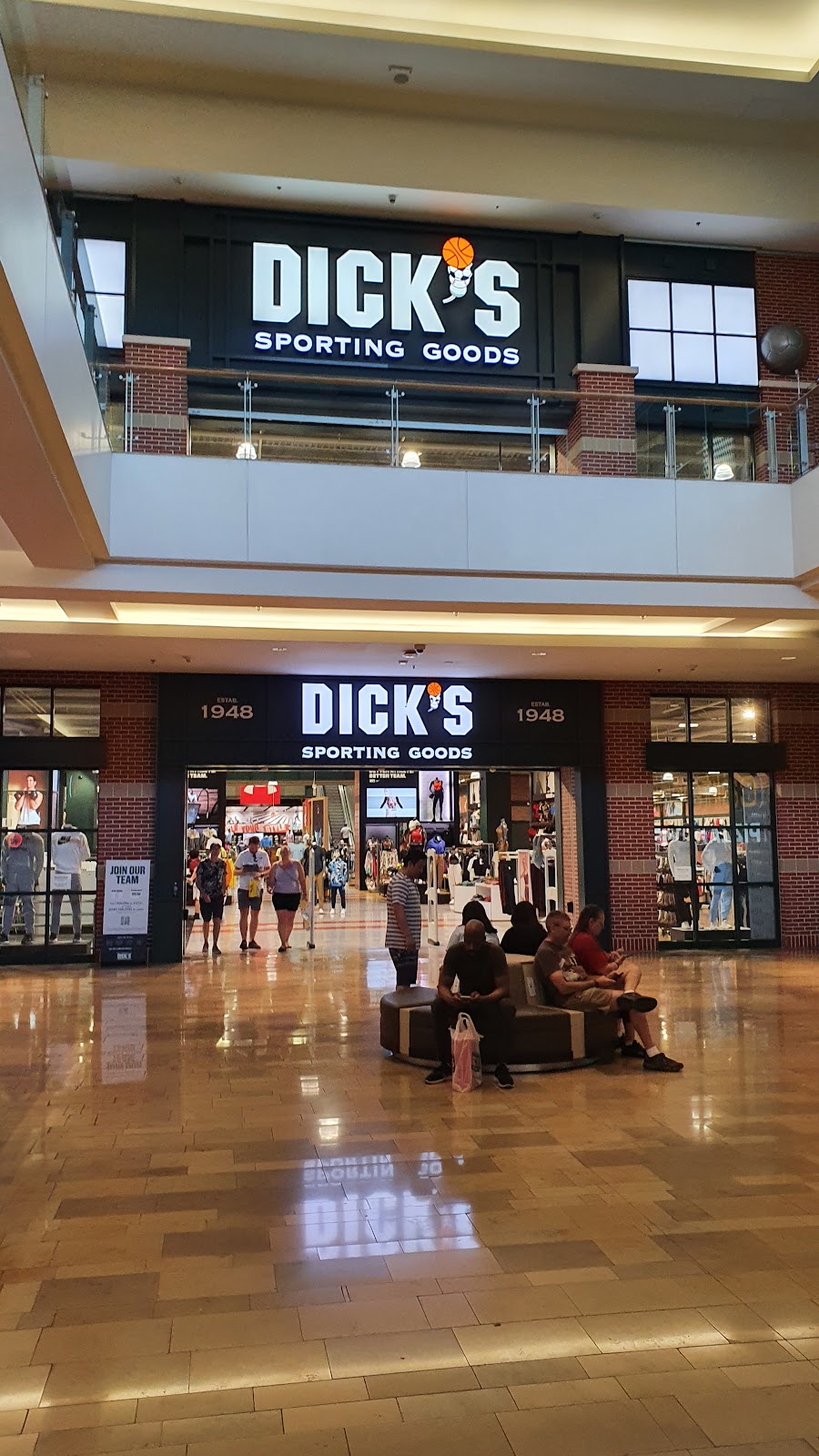 DICK'S Sporting Goods - Photo 1
