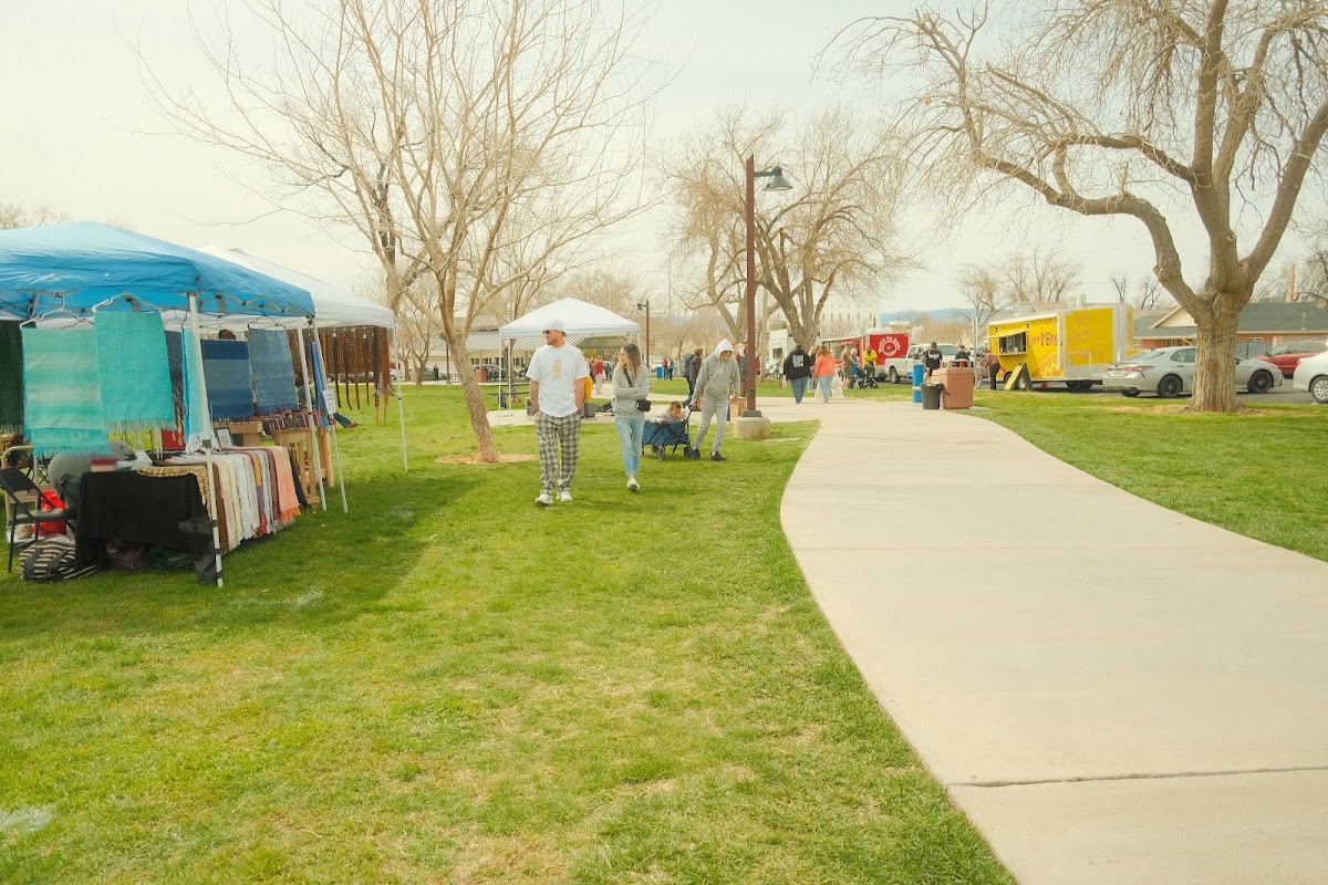 Downtown Farmers Market STG - Photo 3