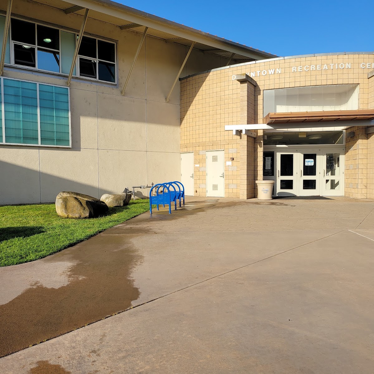Downtown Recreation Center - Photo 2