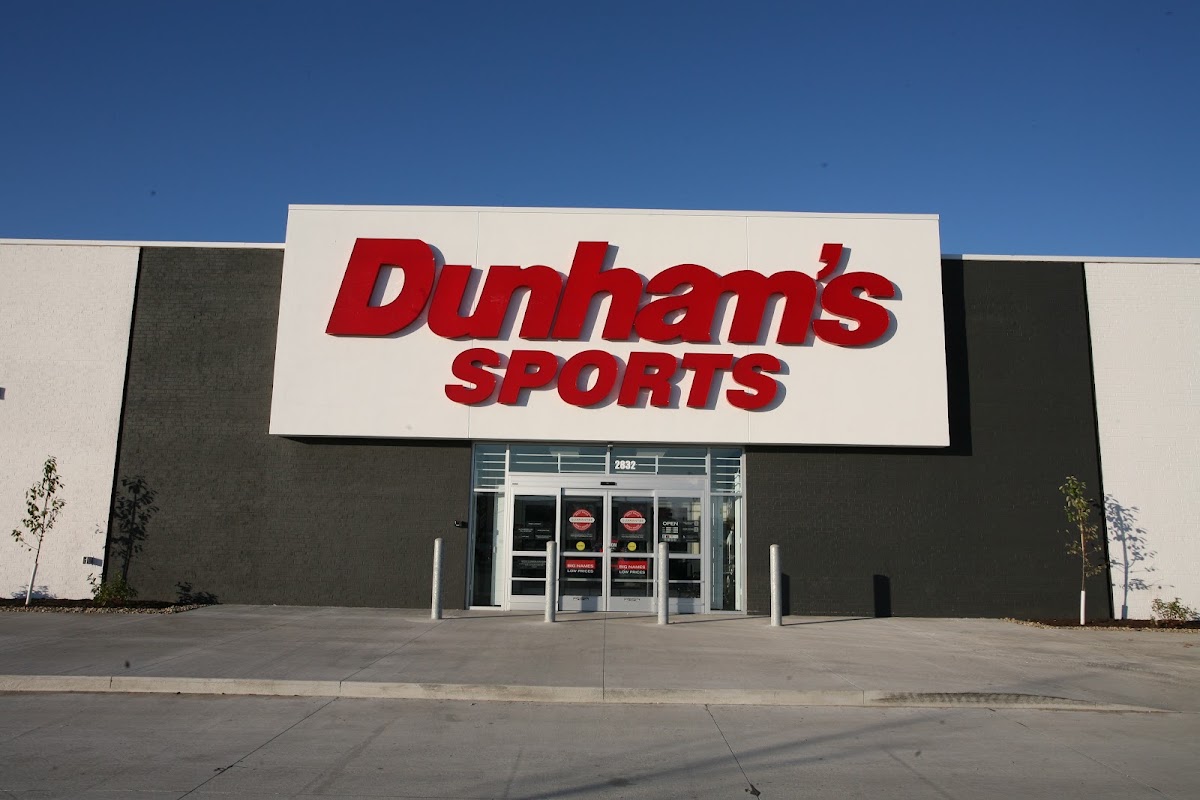 Dunham's Sports - Photo 1