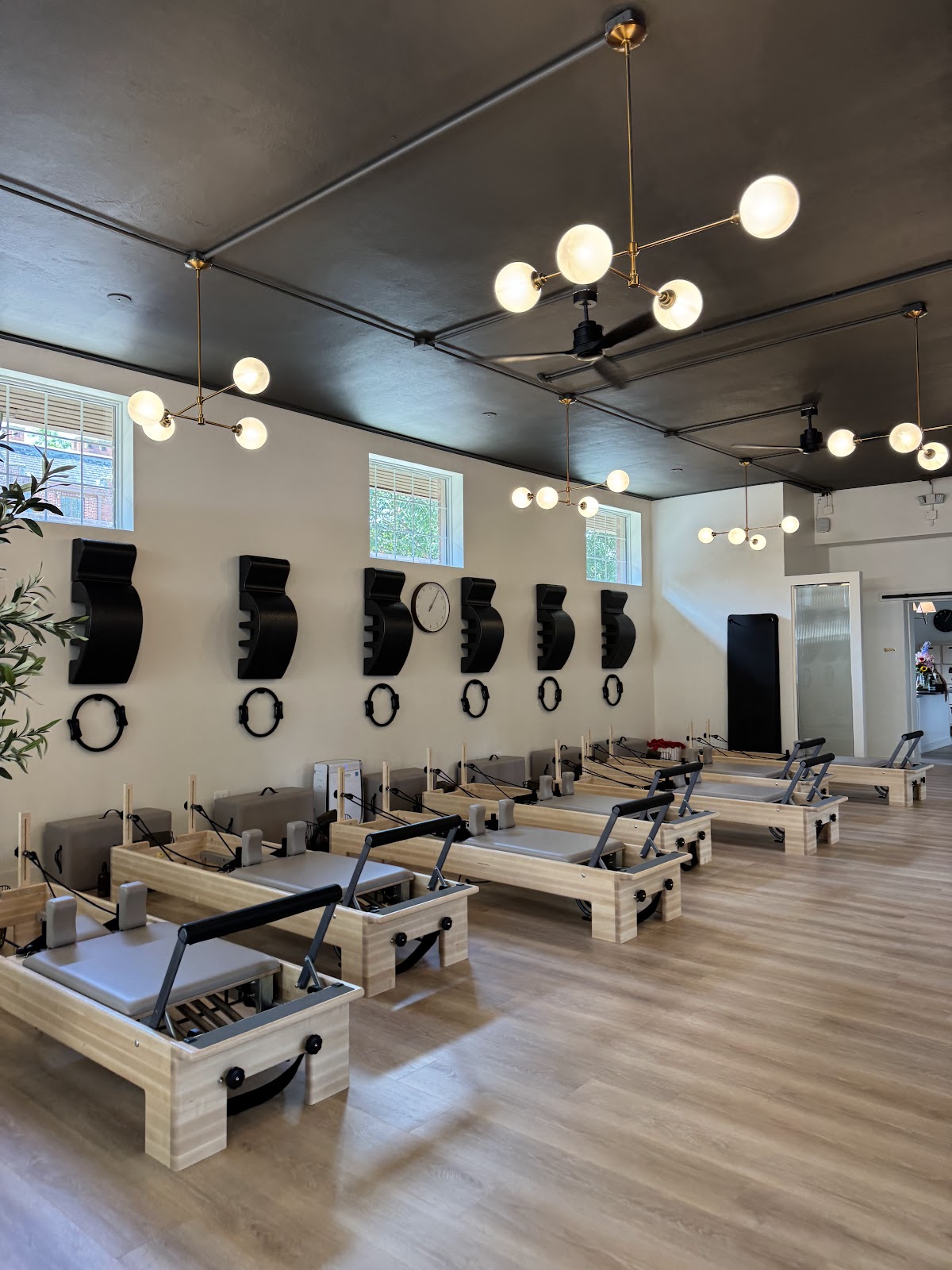 Dwell Pilates
