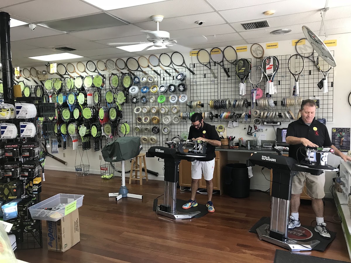 e-tennis & pickleball inc. - Photo 2