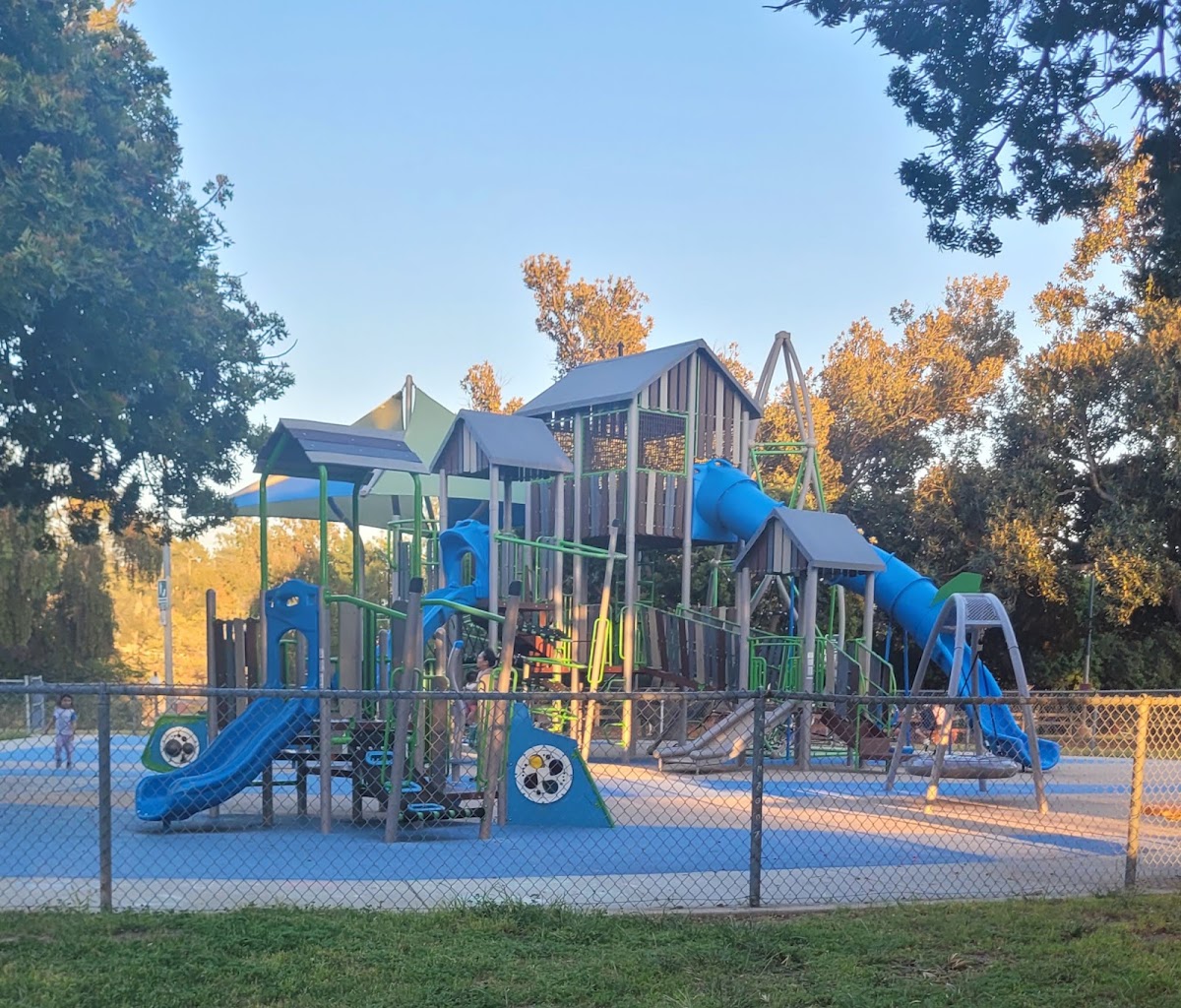 Eagle Rock Recreation Center - Photo 1
