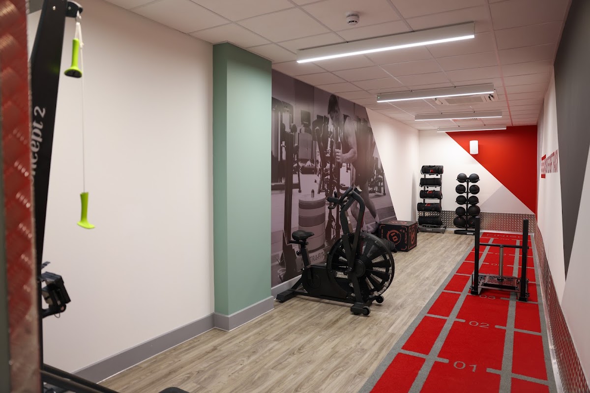 Easton Leisure Centre - Photo 3