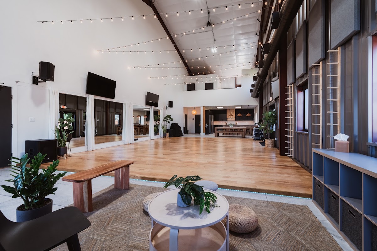 Eden Studio & Therapy - Photo 3
