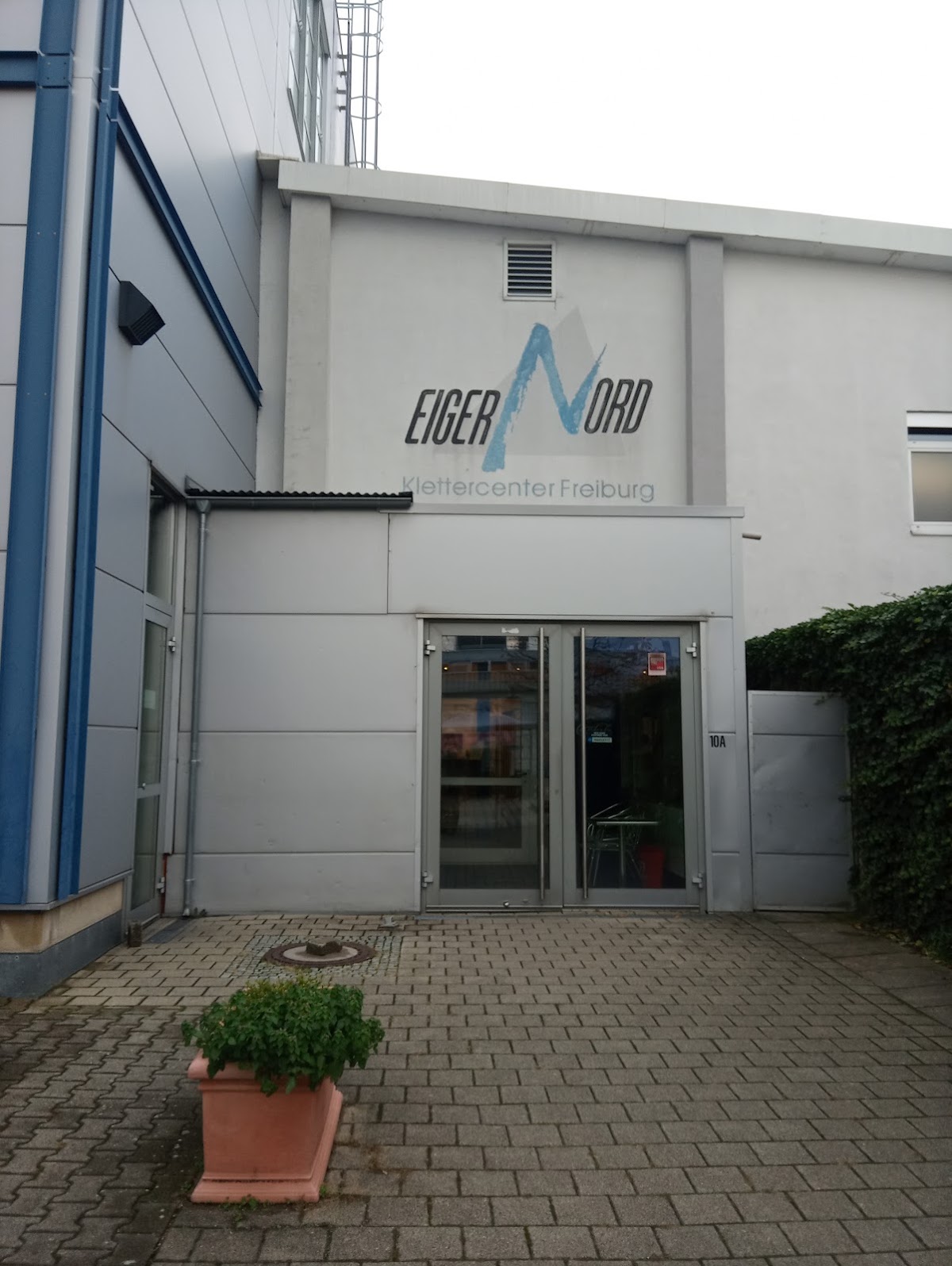 EigerNord Klettercenter Freiburg - Photo 2
