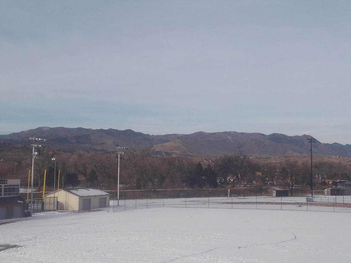 El Pomar Sports Center - Photo 3