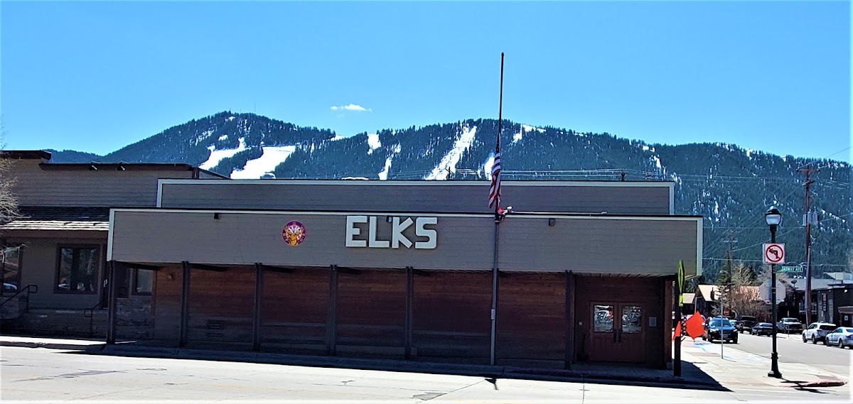 Elks Lodge #1713 - Photo 3
