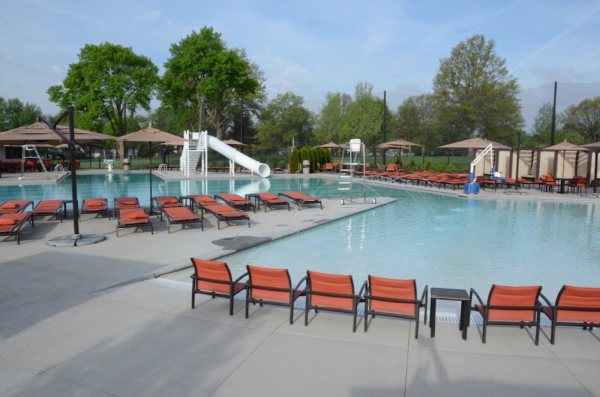 Elmcrest Country Club - Photo 2
