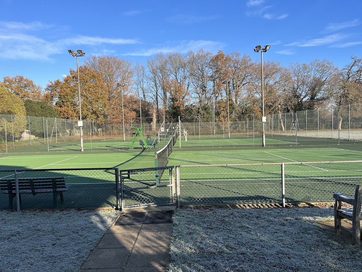 Elstead Village Tennis Club - Photo 1