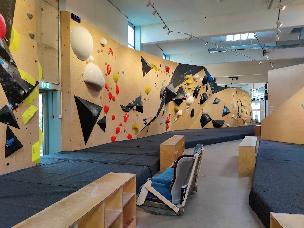 ELYS Boulderloft - Photo 1