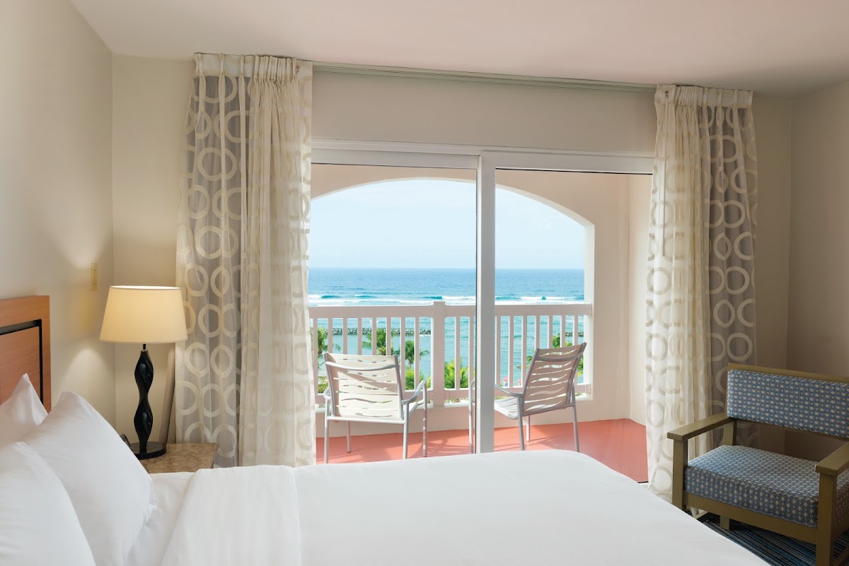 Embassy Suites by Hilton Dorado del Mar Beach Resort - Photo 2