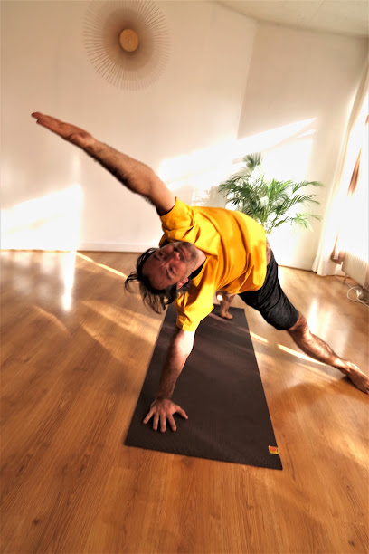 Emmanuel Poirot Yoga - Photo principale