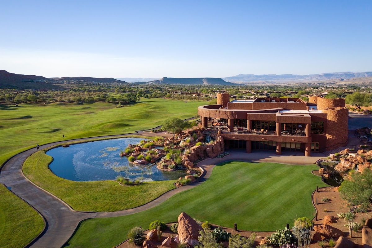 Entrada Wellness Center - Photo 1