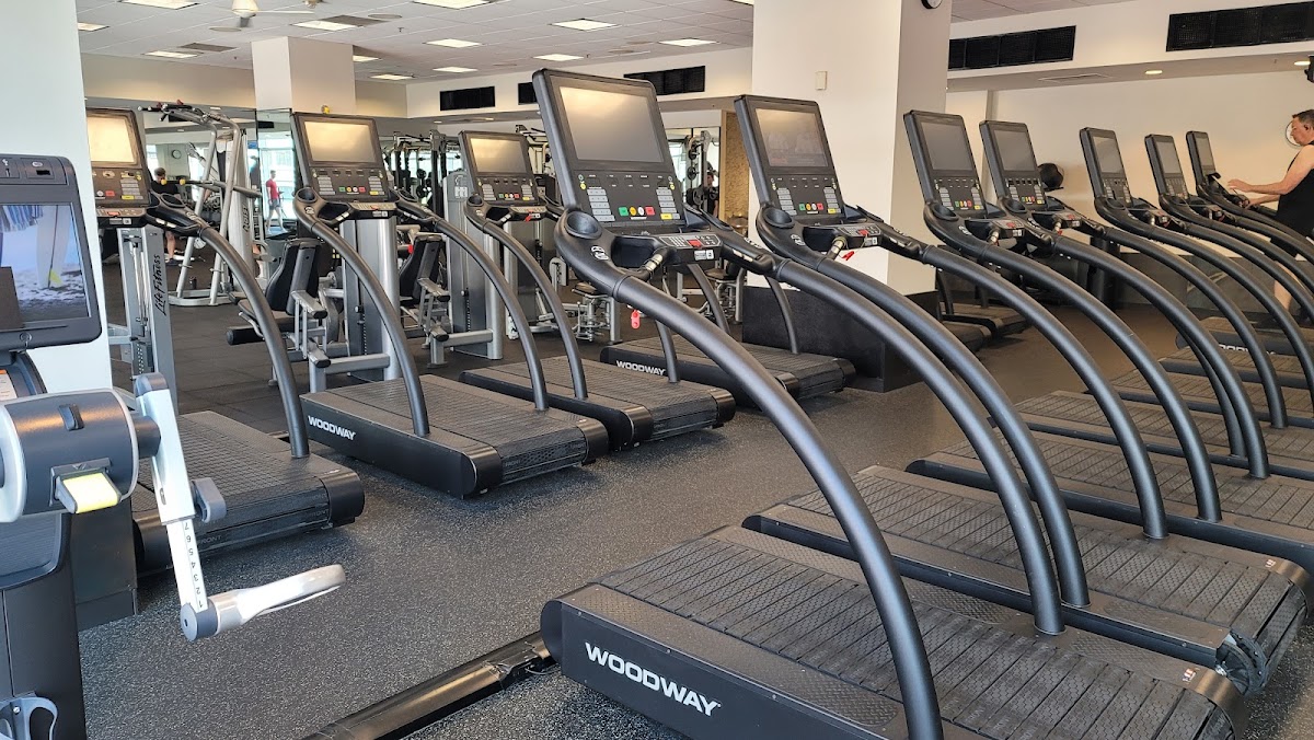 Equinox Sports Club Washington, D.C. - Photo 2