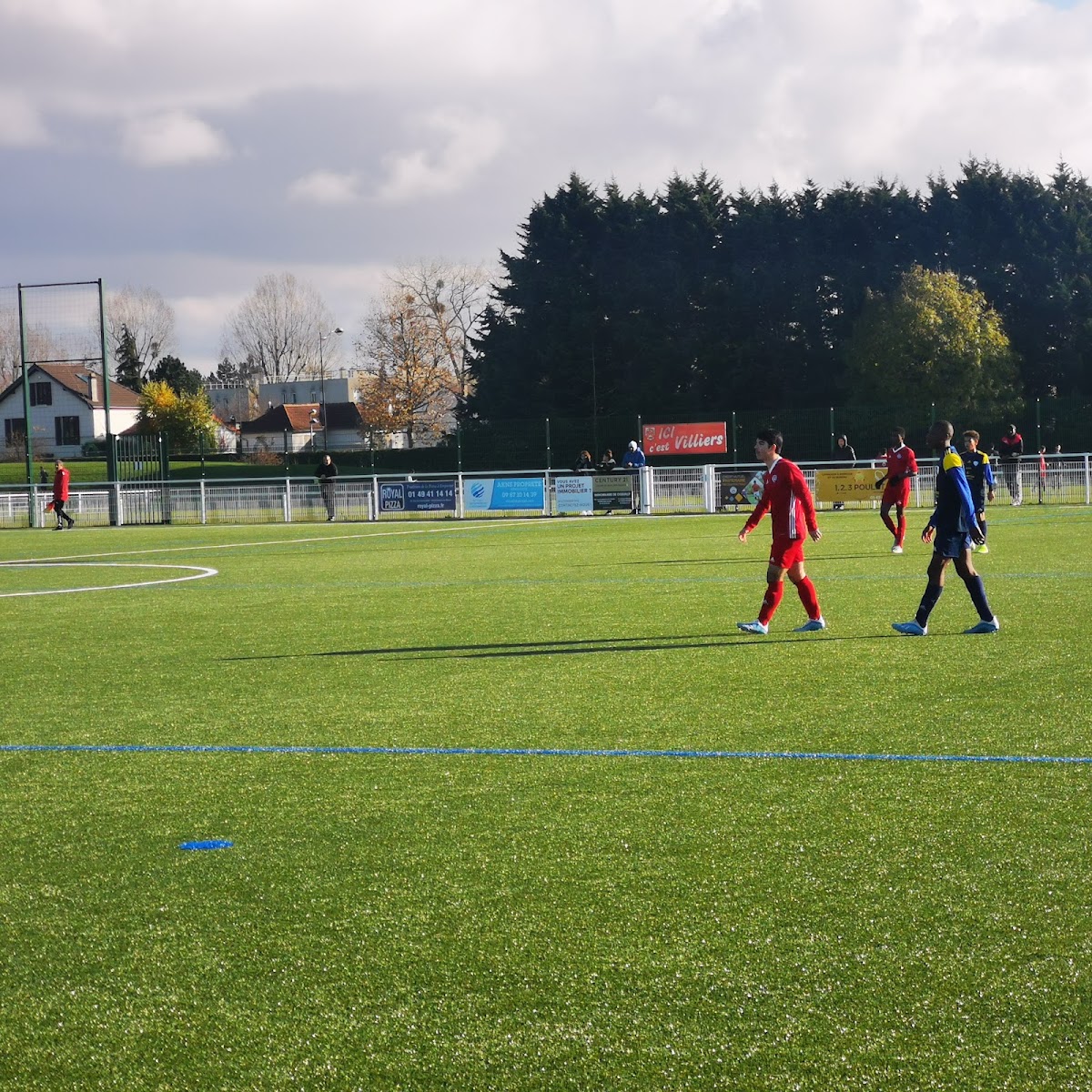 Es Villiers Football - Photo 2