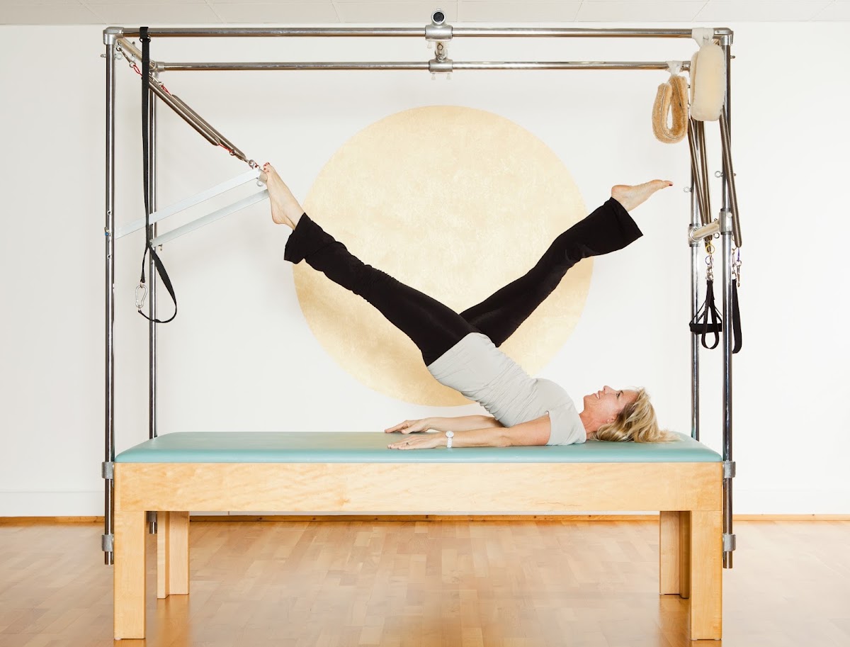 Essence Pilates by Kerstin Reif