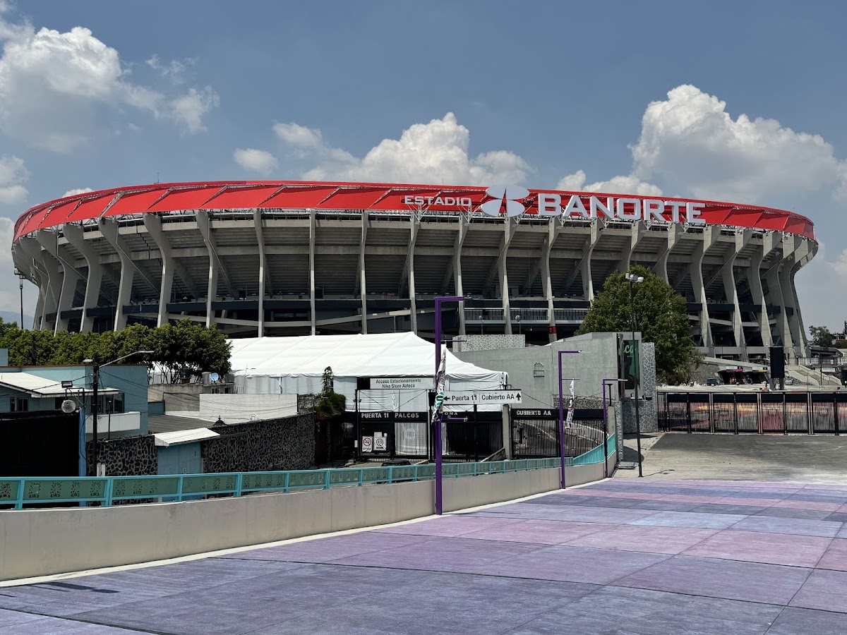Estadio Azteca Indoor Soccer Arena - Photo 3