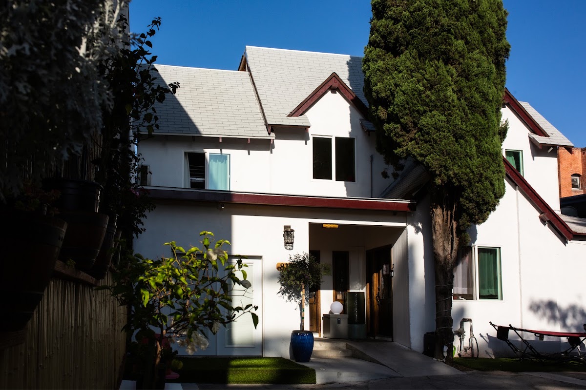Extended LA Stay Near Int'l Soccer Beverly Hills - Apartment - Photo 1