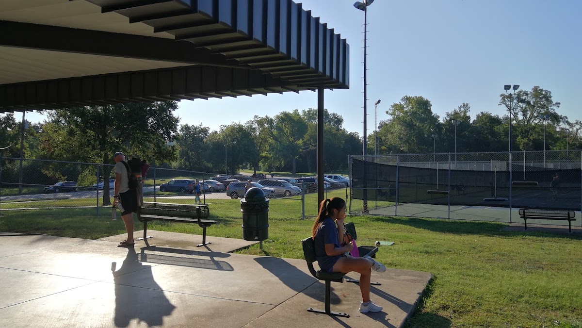 Fair Oaks Tennis Center - Photo 1