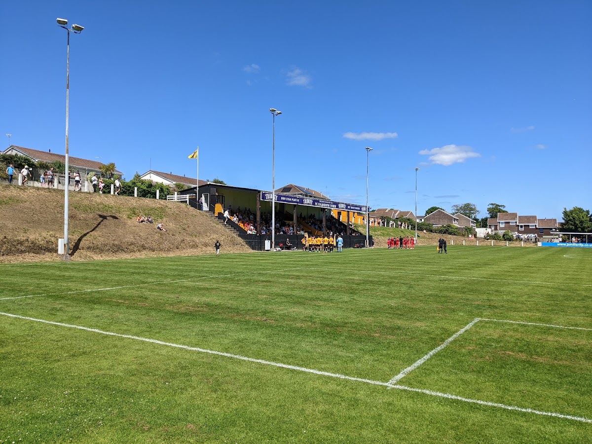 Falmouth Town AFC & Social Club - Photo 3
