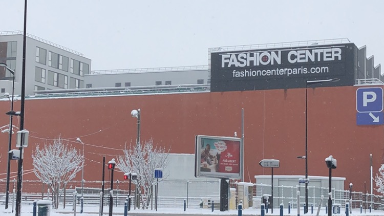 Fashion Center - Photo 1