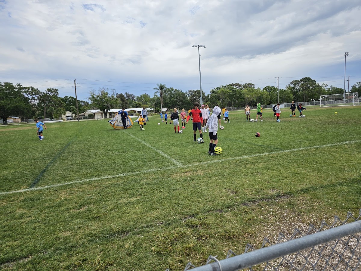 FC Sarasota - Photo 2