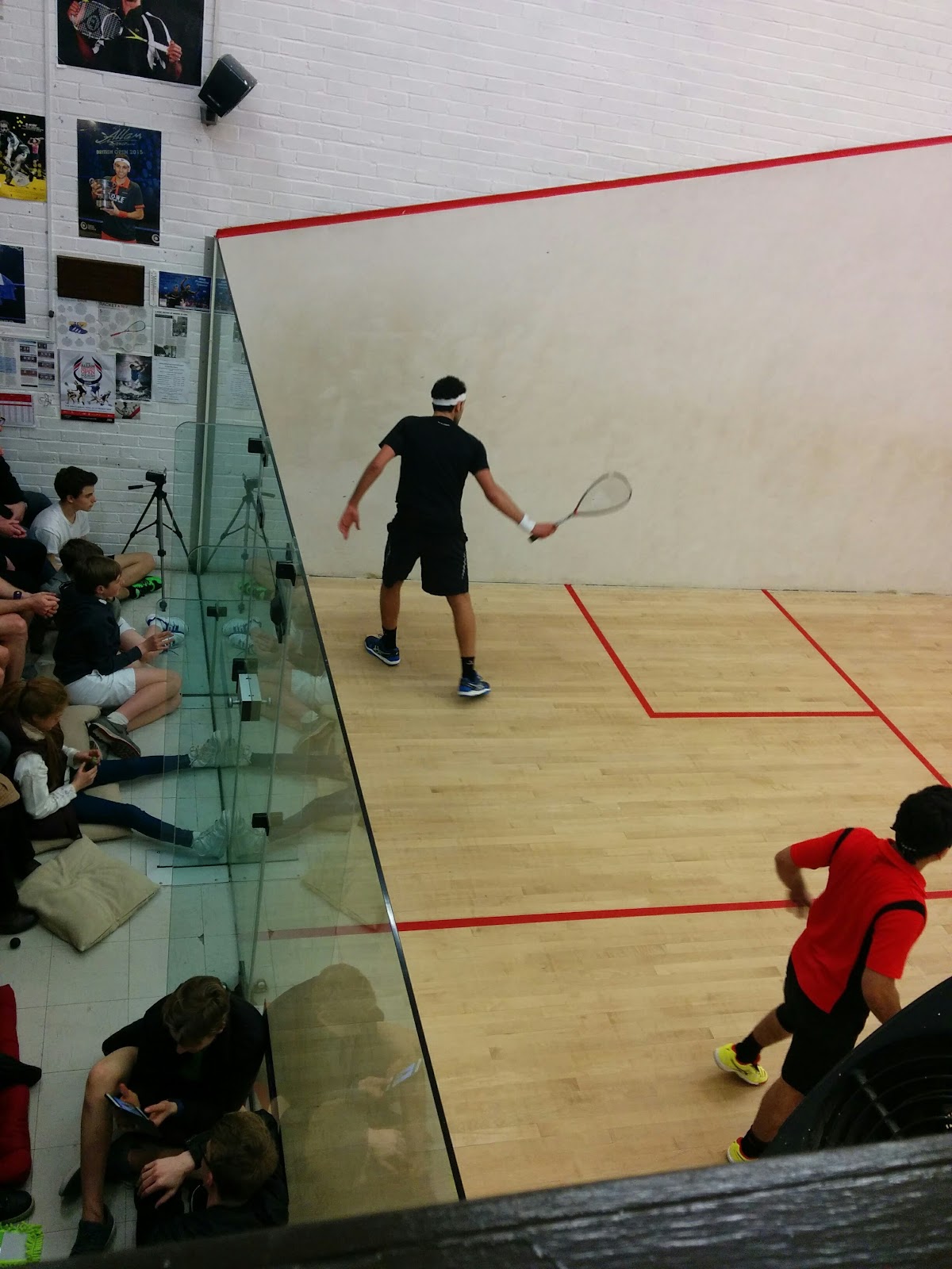 Finchley Manor Tennis Squash & Health Club - Photo 2