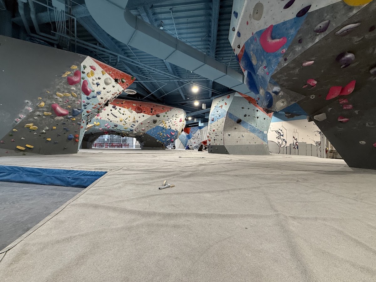 First Ascent Block 37 - Photo 2