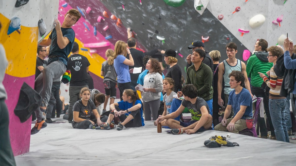 First Ascent Humboldt Park - Photo 3
