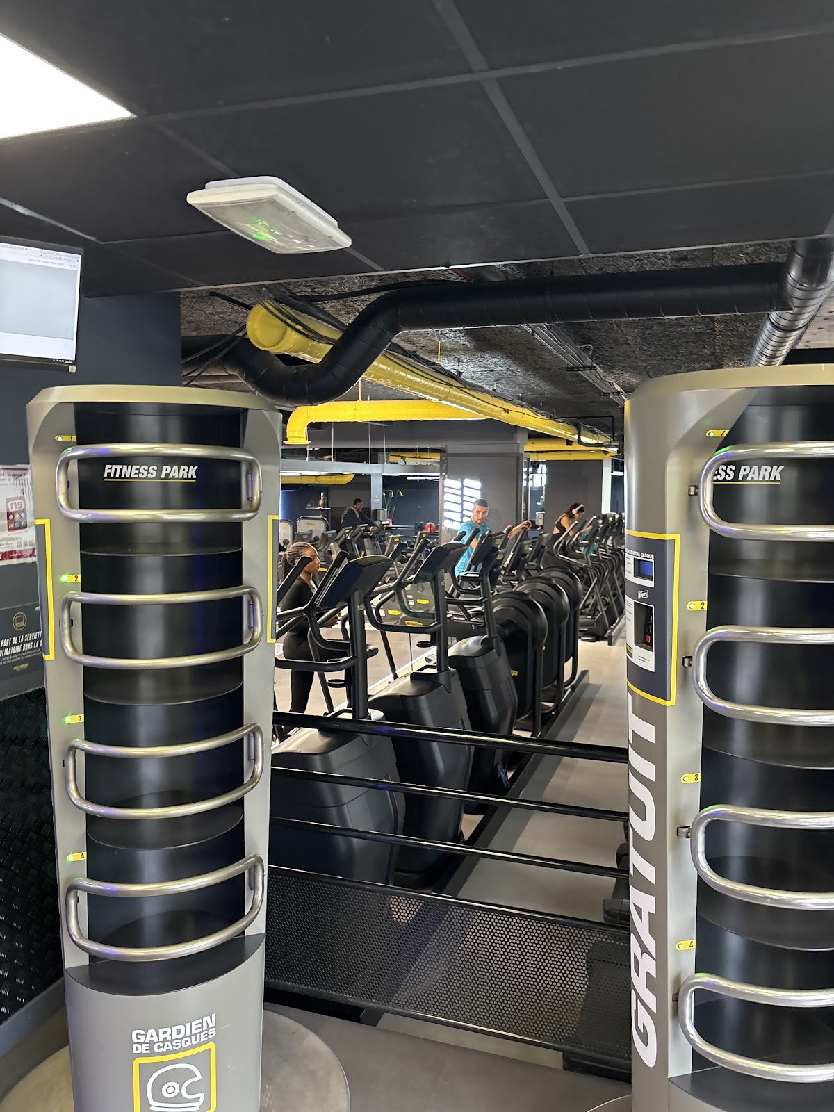 Fitness Park - Salle de sport Argenteuil - Photo 2