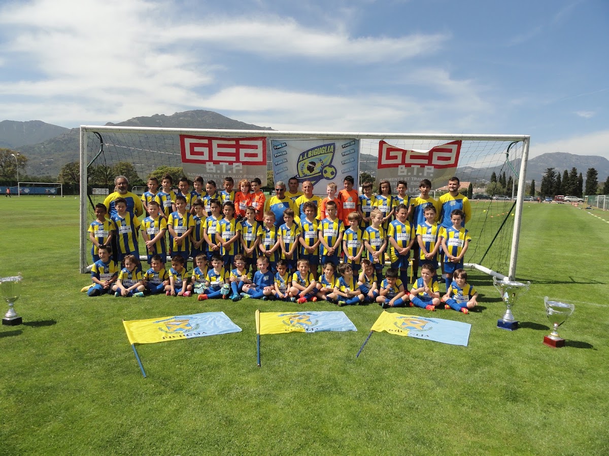 F.J.E.B. - Photo 3