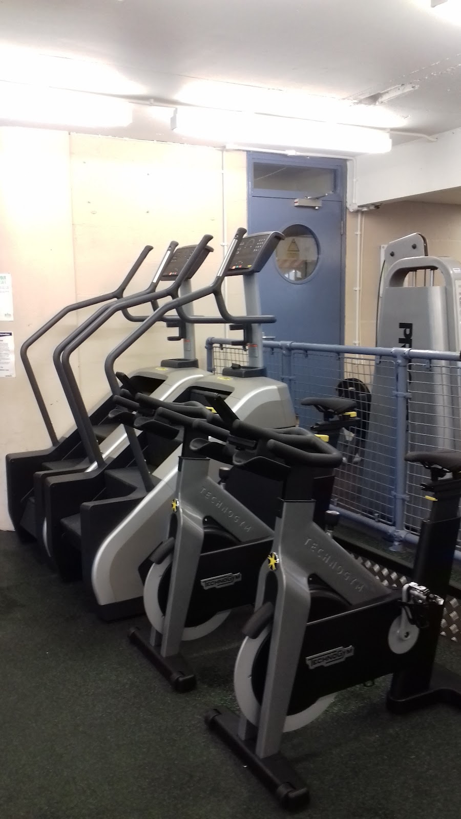 Flaxman Sports Centre - Active Lambeth - Photo 3
