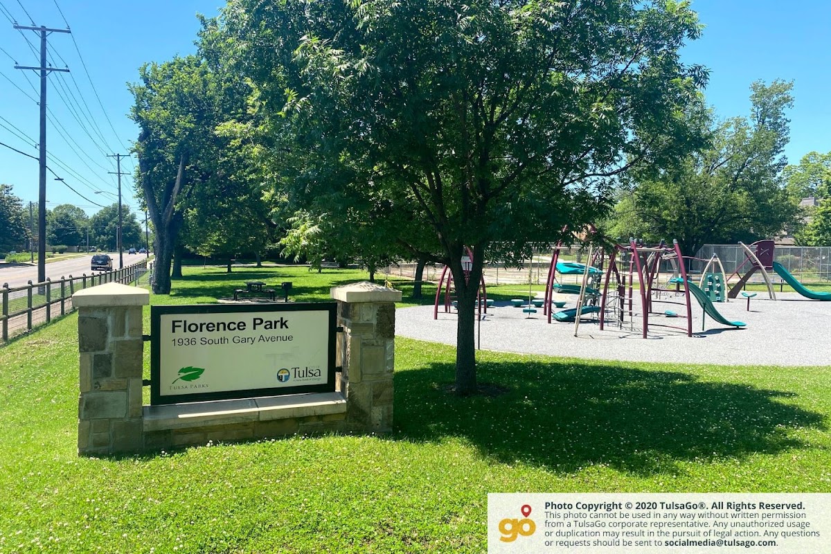 Florence Park - Photo 1