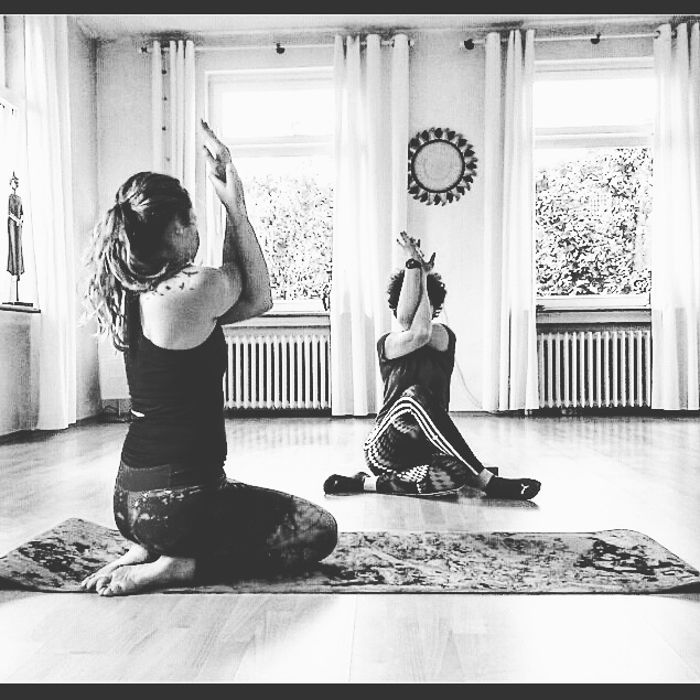 FLOWER - Yoga & Pilates Studio - Photo 3