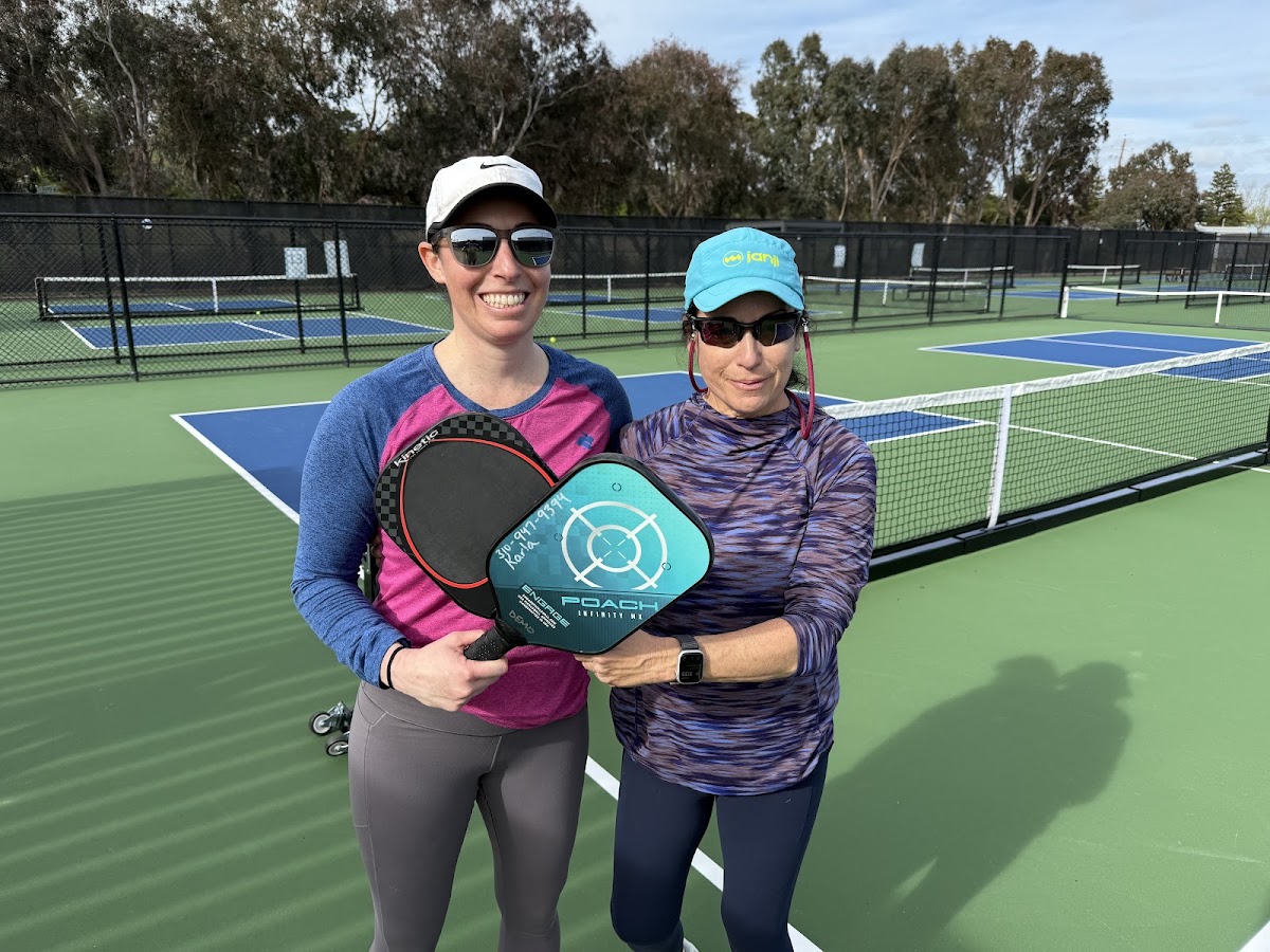 Flyte Racquet Club - Photo 2