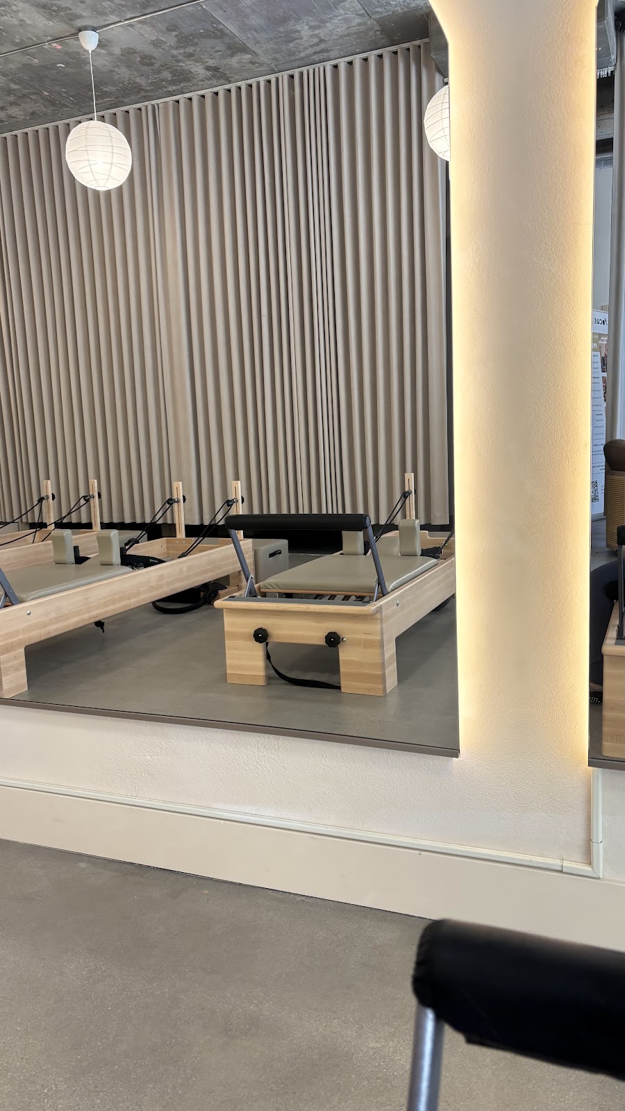 Focus Pilates (Reformer + Mat Studio) - Photo 3